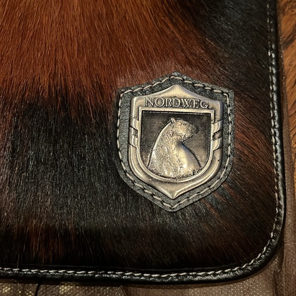 Cowhide iPad case. - Picture 2 of 5